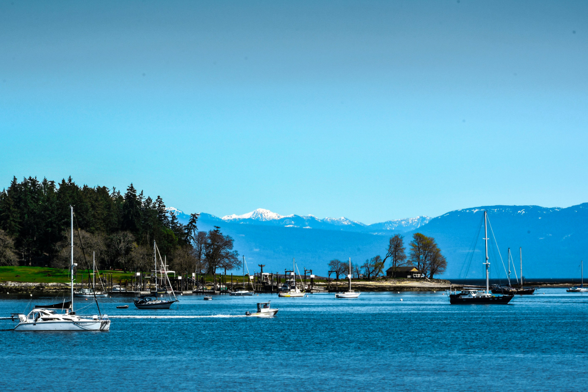 Best Beaches in Nanaimo for a Dream Vacation - Almost a Nomad